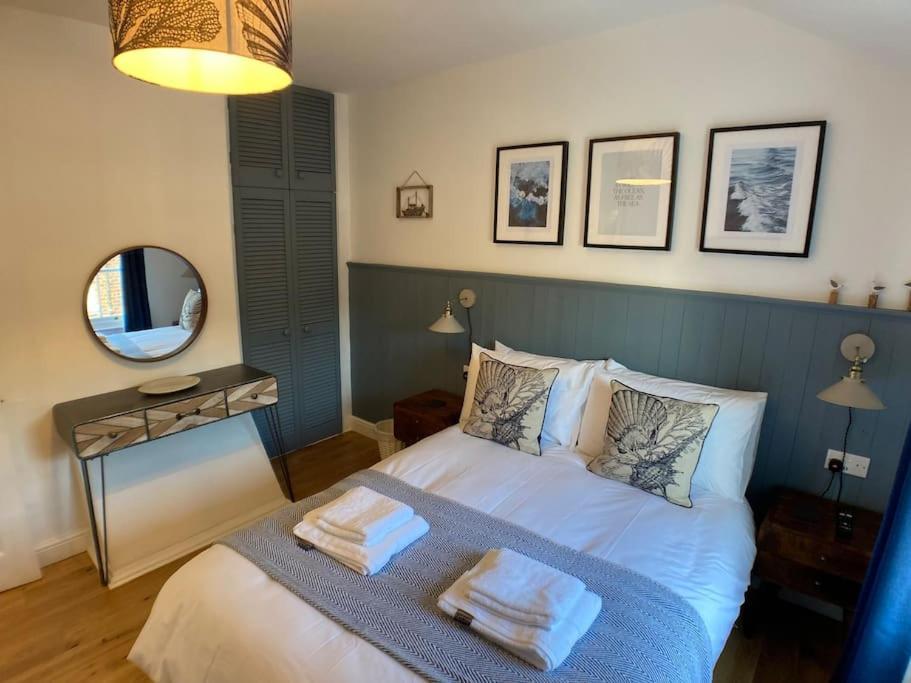 Cosy 2 Bedroom Cottage In Scarborough'S Old Town Exterior foto