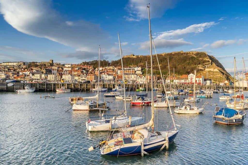 Cosy 2 Bedroom Cottage In Scarborough'S Old Town Exterior foto